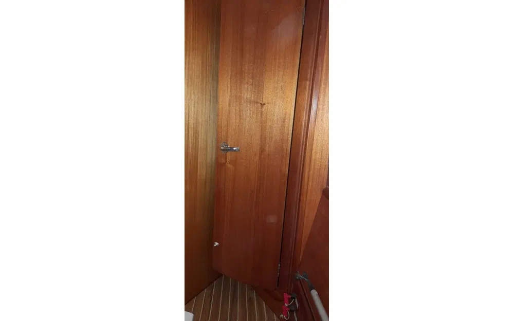 slider 138 Dufour 38