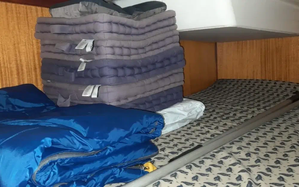 slider 139 Dufour 38