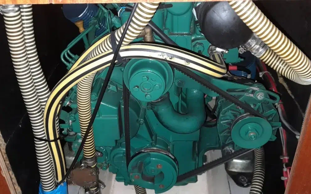 slider 167 Dufour 38