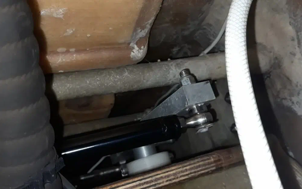 slider 173 Dufour 38