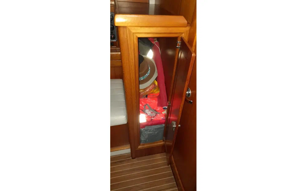 slider 206 Dufour 38