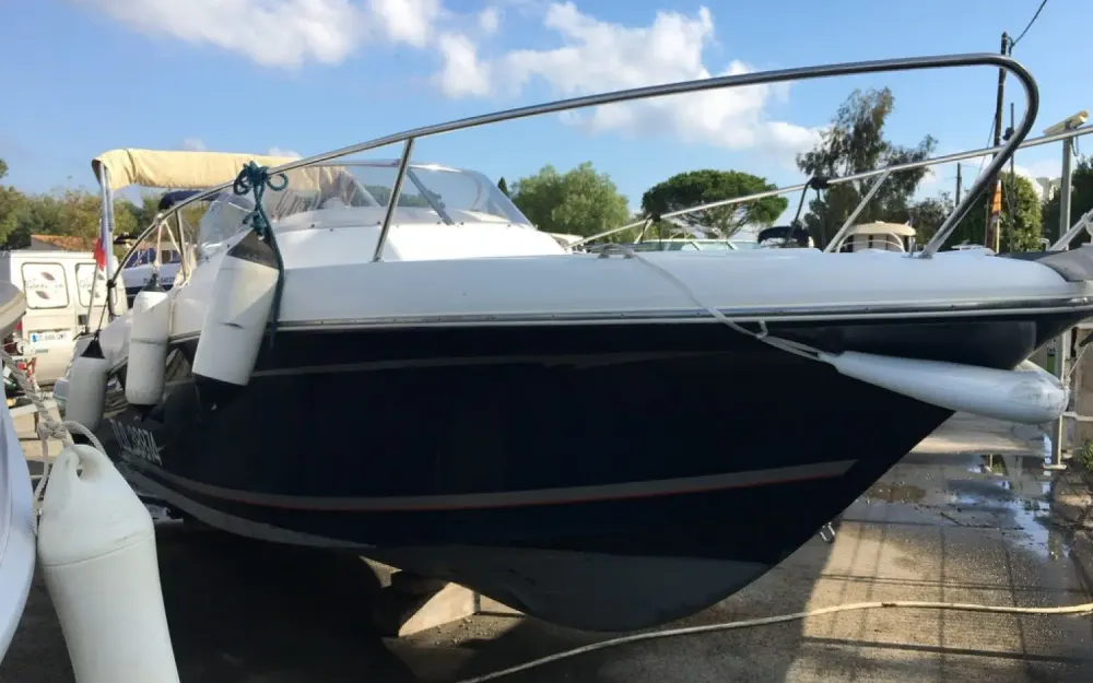 slider 0 Jeanneau Cap Camarat 755 WA