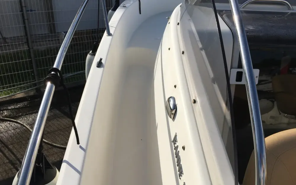 slider 20 Jeanneau Cap Camarat 755 WA