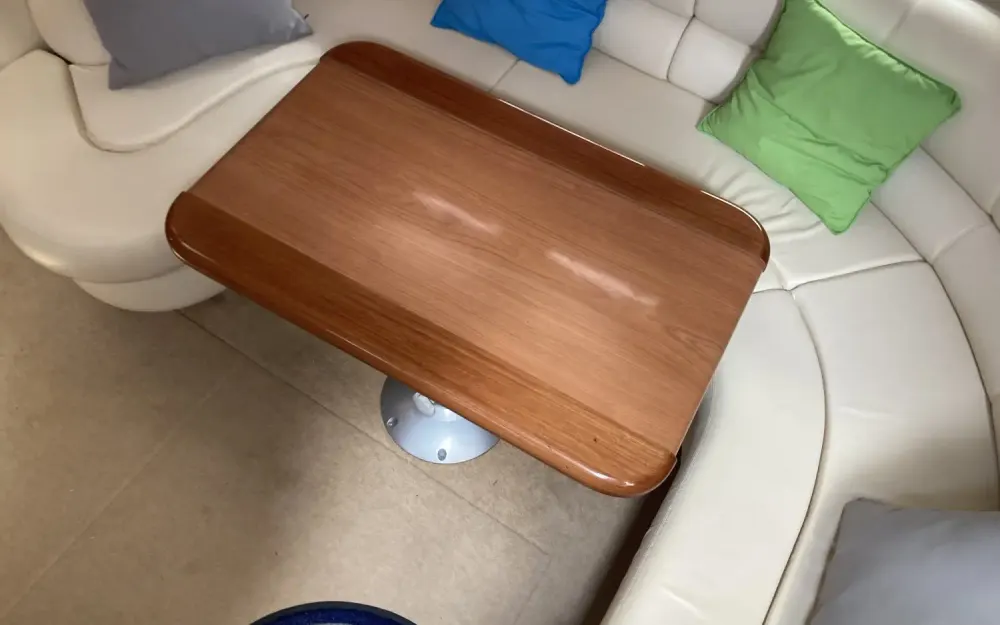 slider 31 Sealine  S 38