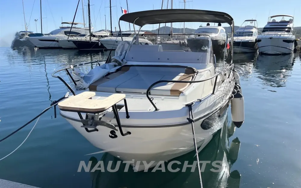 BeneteauFlyer 9