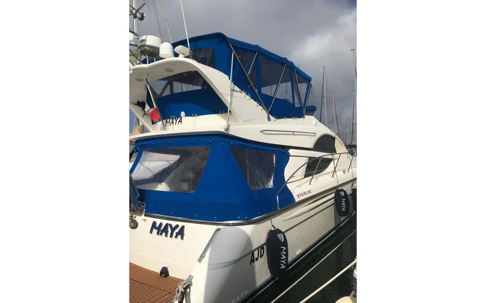 slider 4 Fairline 46