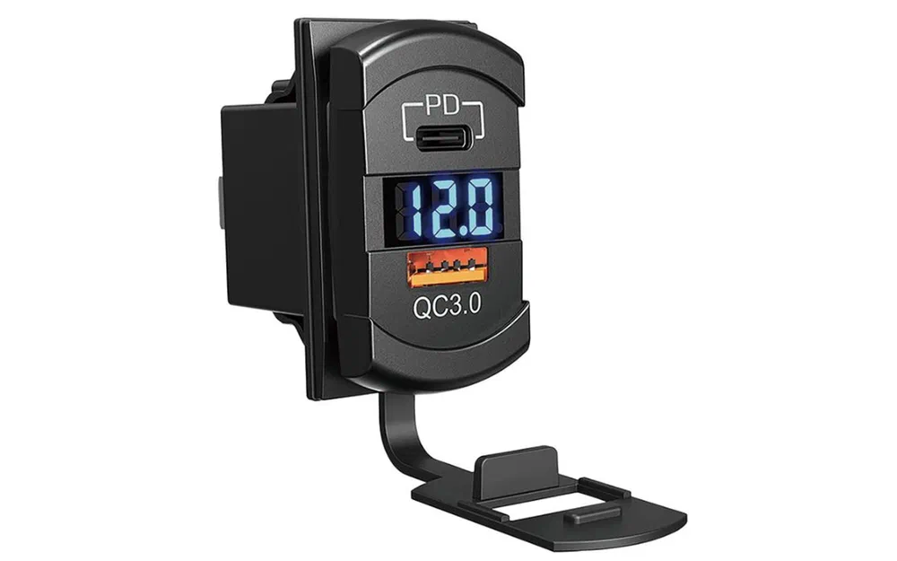 slider 0 Port USB-A + USB-C + voltmètre 12/24V