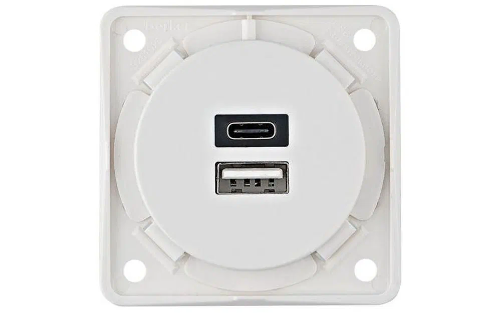 slider 0 Prise de charge USB A+C 230V