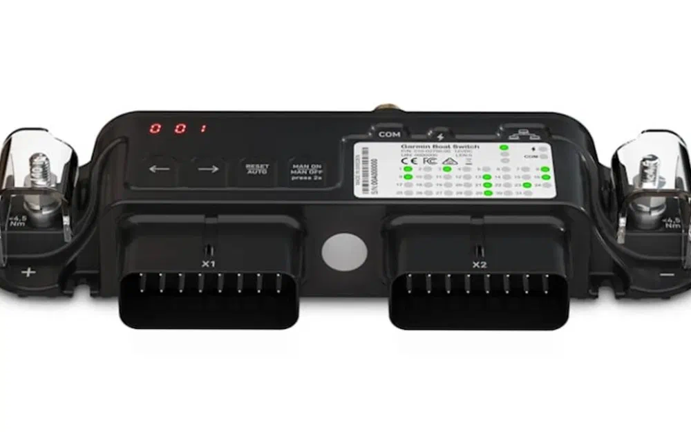 slider 0 Garmin Boat Switch