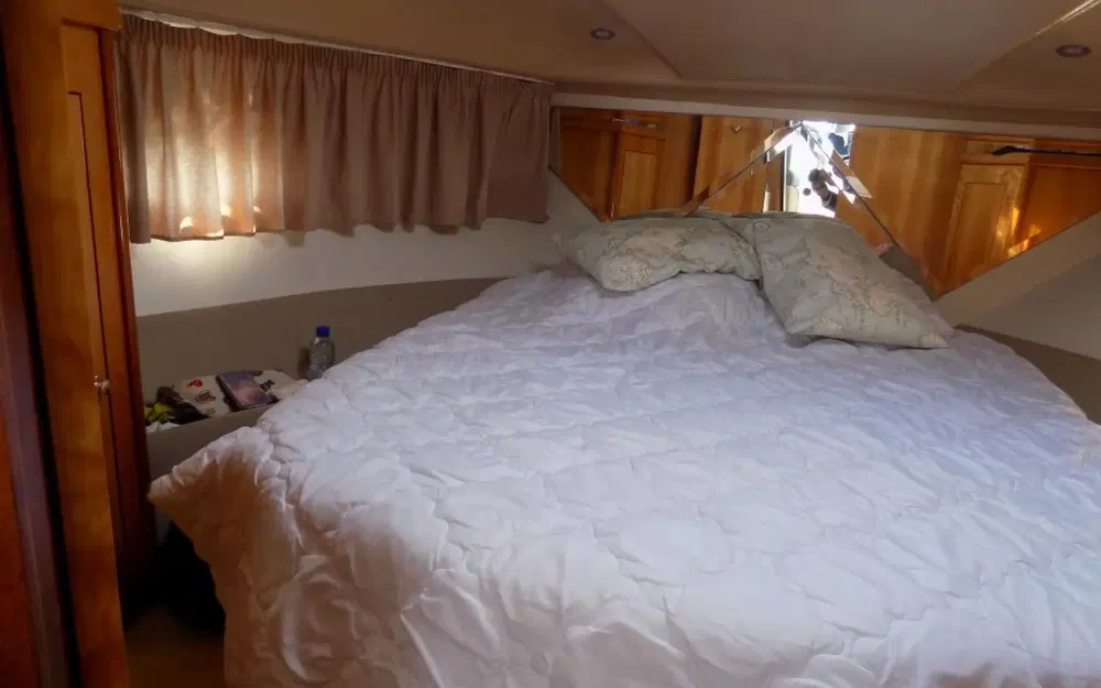 slider 19 ST Boats 34 Fly