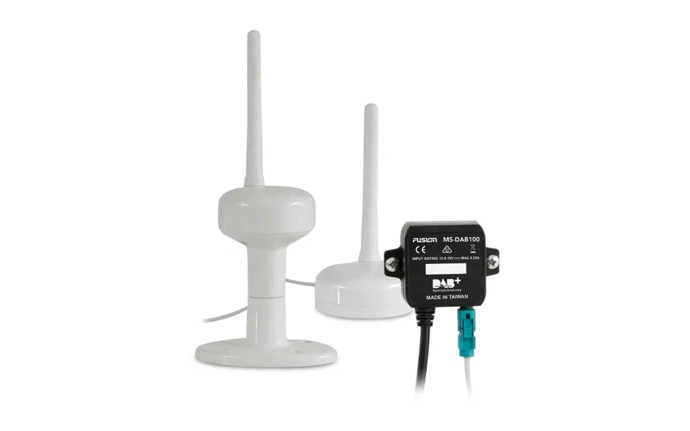 slider 0 Module DAB+ Fusion® avec antenne et alimentation