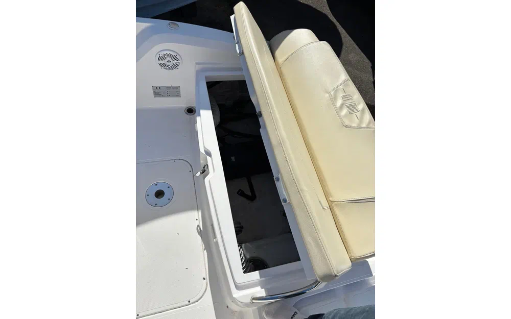 slider 5 Sessa Marine Key Largo One