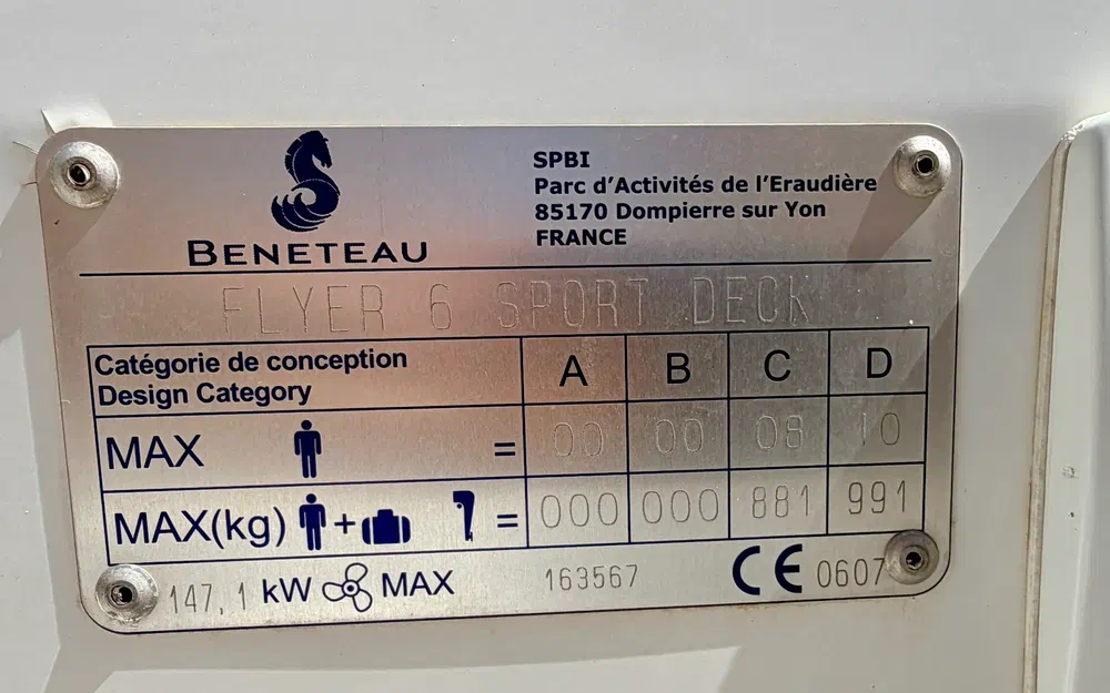 slider 15 Beneteau Flyer 6 Sport Deck
