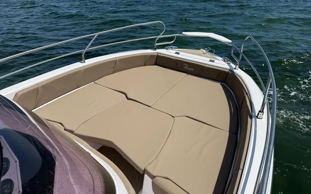 slider 2 Ranieri Voyager 21 S