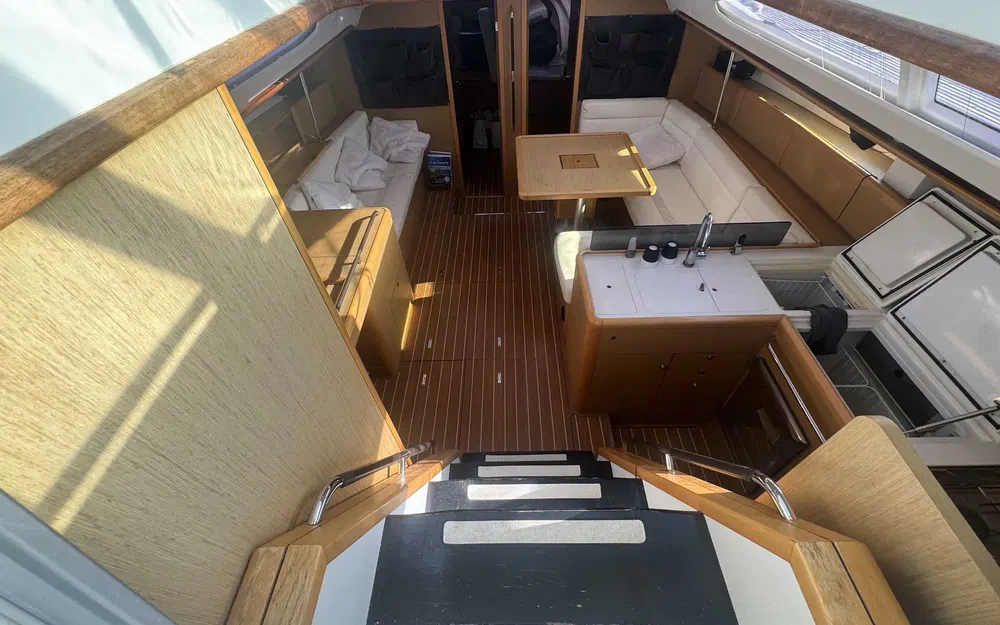 slider 12 Jeanneau Sun Odyssey 50 DS