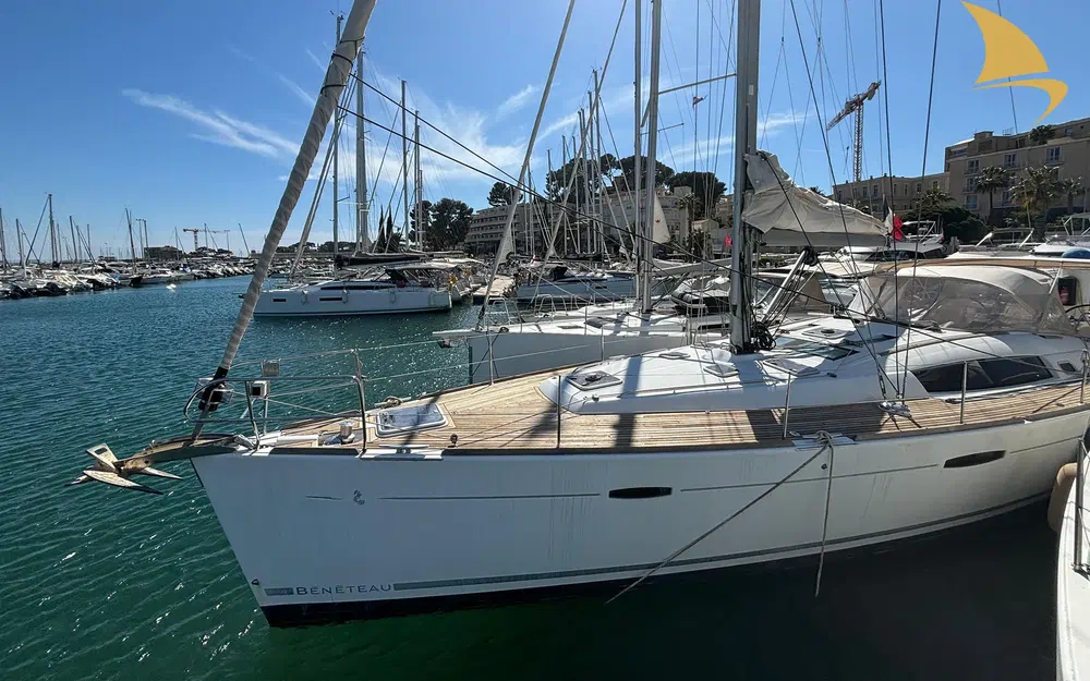 slider 1 Beneteau Oceanis 50