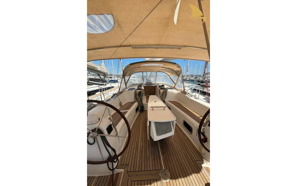 slider 5 Beneteau Oceanis 50
