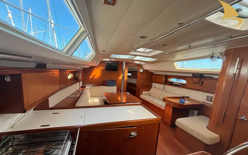 slider 8 Beneteau Oceanis 50