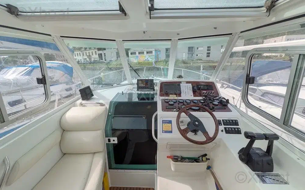 slider 7 Beneteau Ombrine 960 Timonier