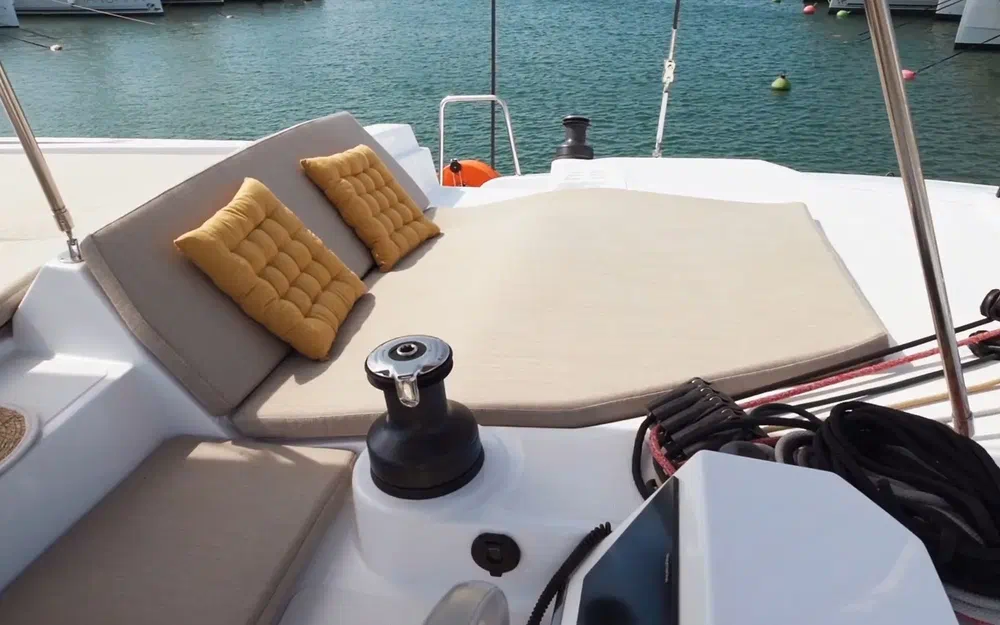 slider 4 Bali Catamarans Bali 4.2