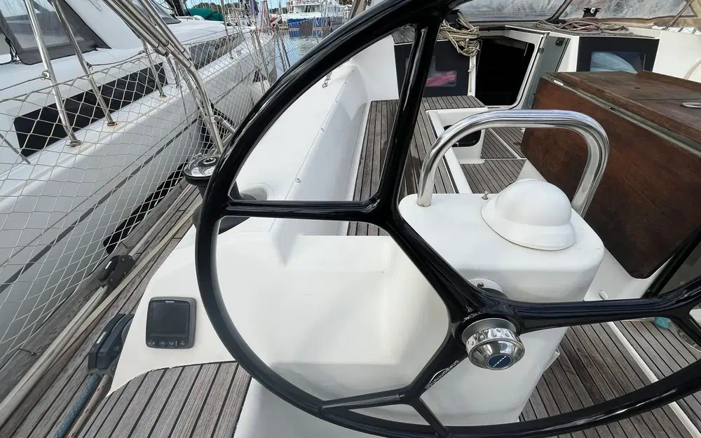 slider 14 Dufour 512 Grand Large