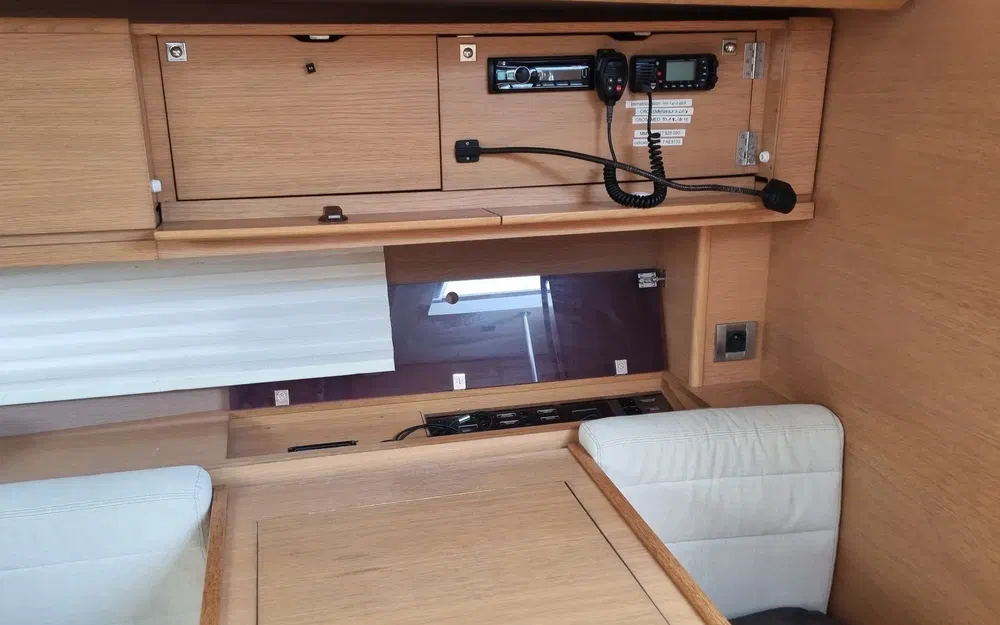 slider 15 Dufour 500 Grand Large