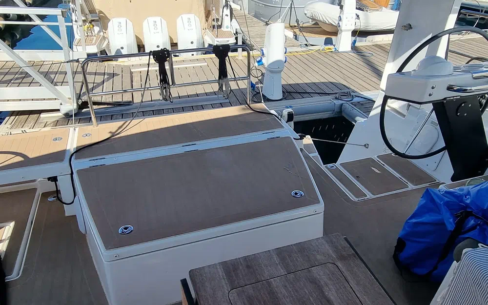 slider 16 Dufour 470