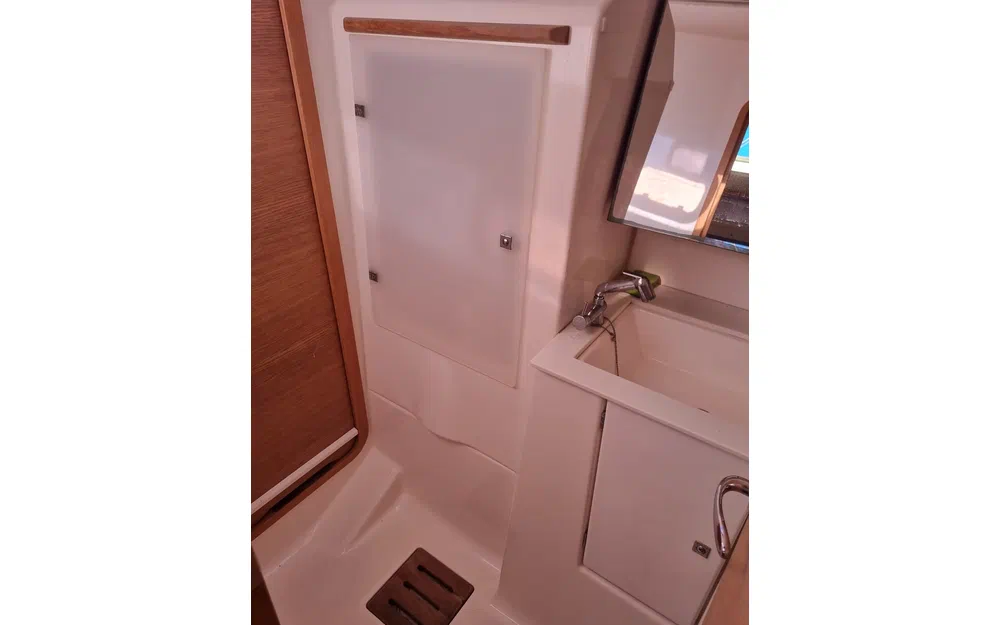 slider 8 Dufour 450 Grand Large