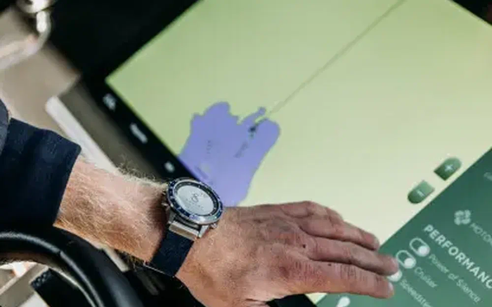 slider 21 Xshore Eelex 8000