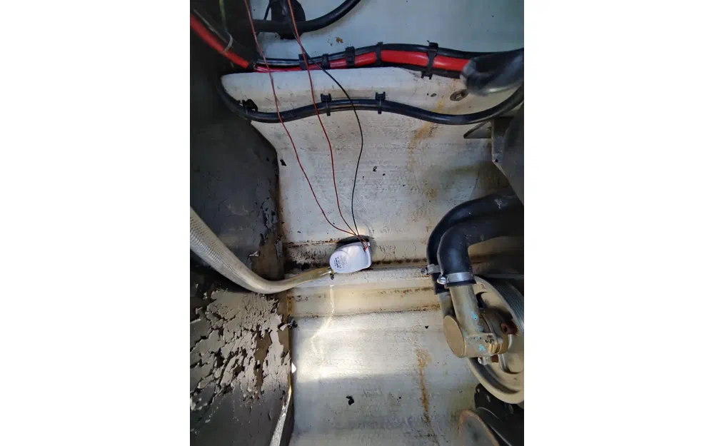 slider 10 Jeanneau Leader 805