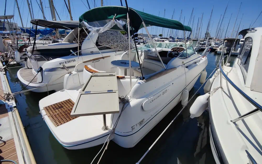 slider 27 Jeanneau Leader 805