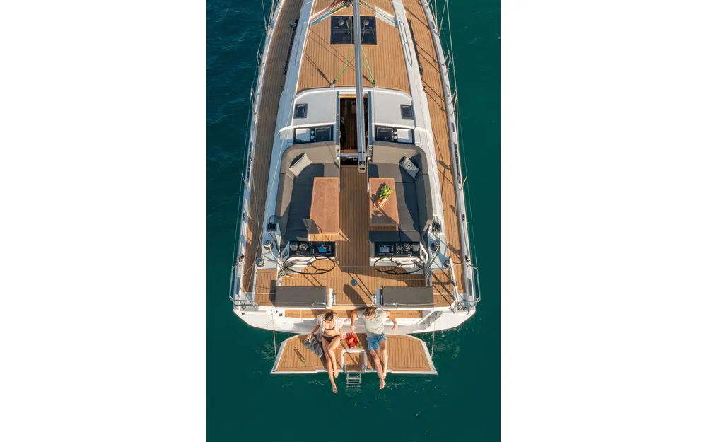 slider 1 Hanse 460