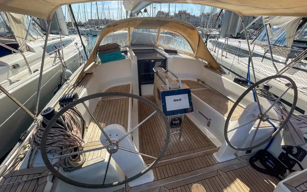 slider 10 Hanse 348