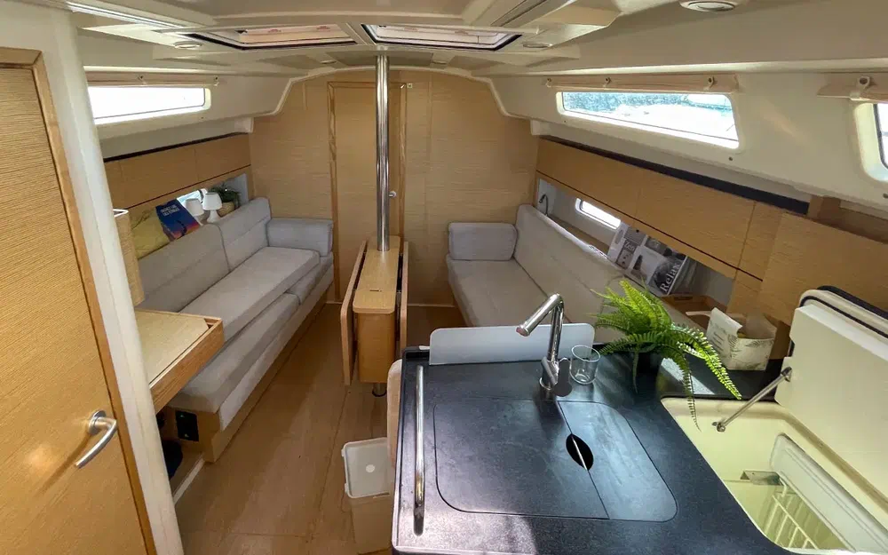 slider 13 Hanse 348