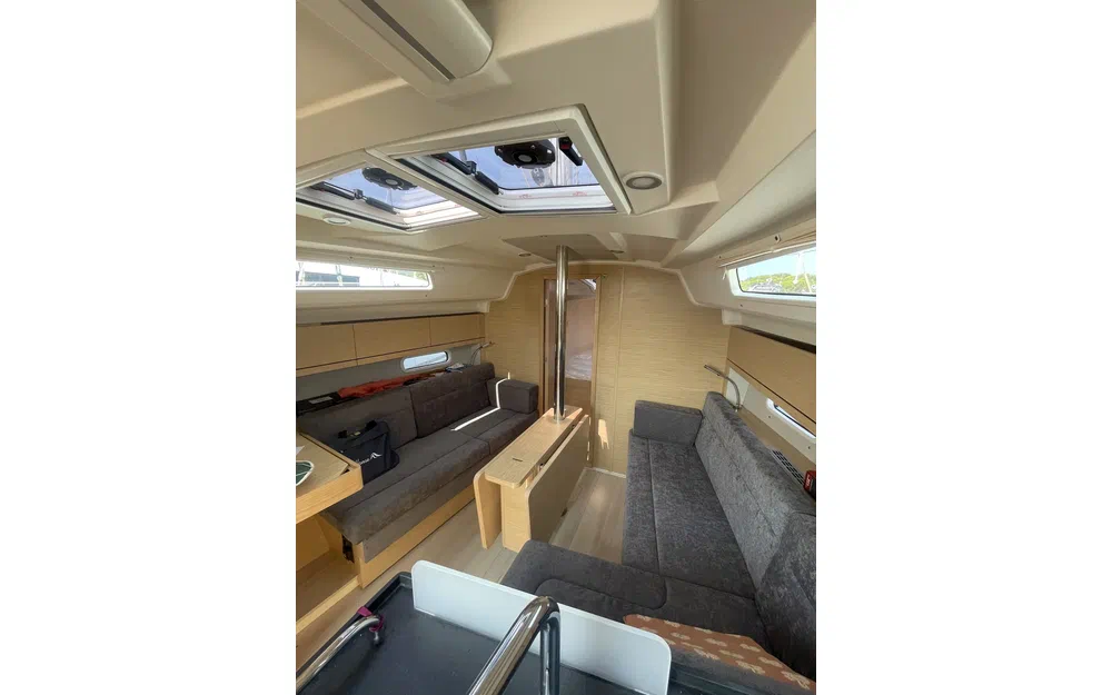 slider 2 Hanse 348