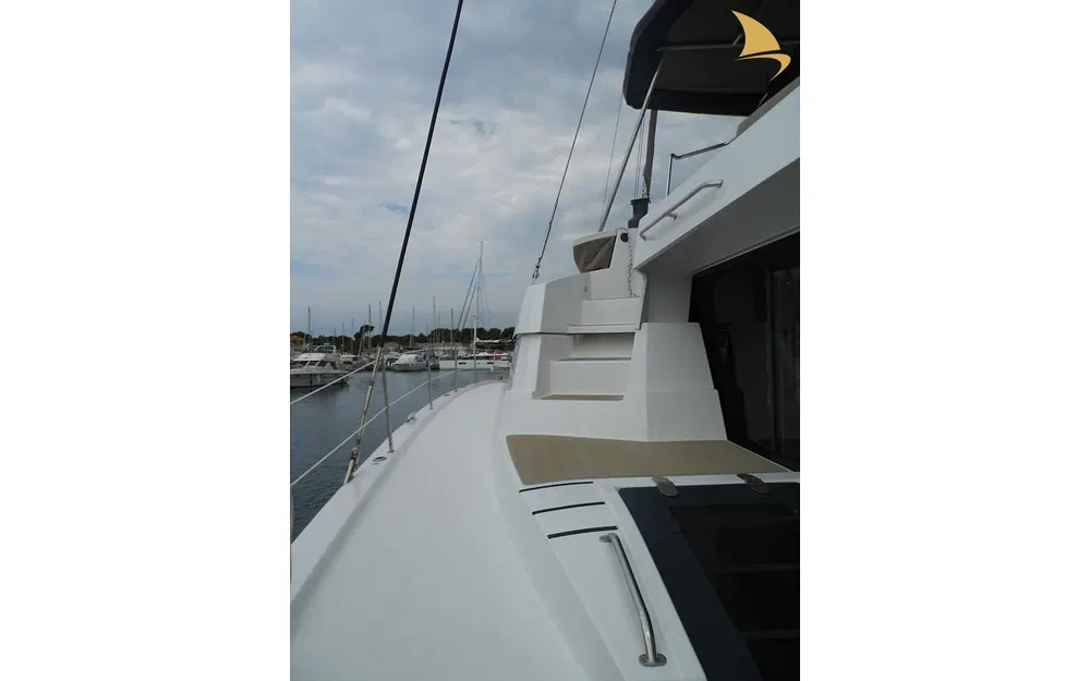 slider 12 Bali Catamarans Bali 5.4