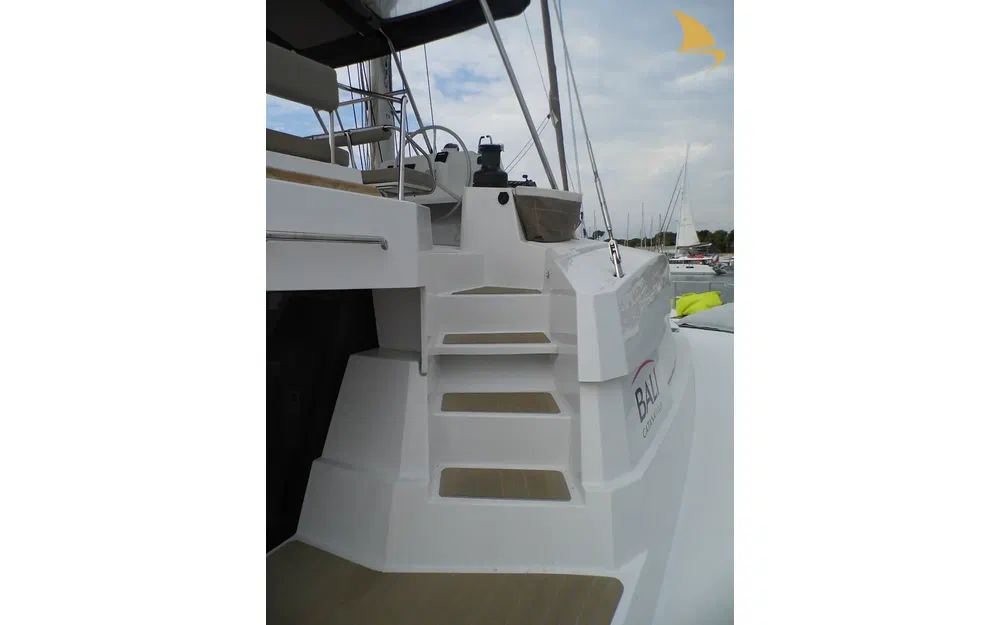 slider 13 Bali Catamarans Bali 5.4