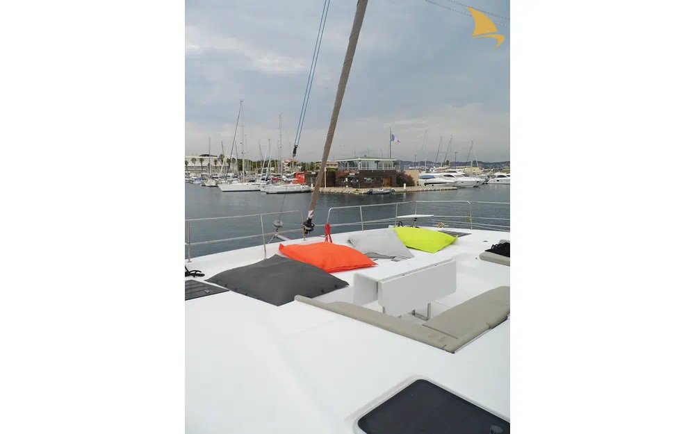 slider 2 Bali Catamarans Bali 5.4