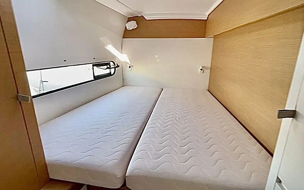 slider 11 Beneteau Excess 11