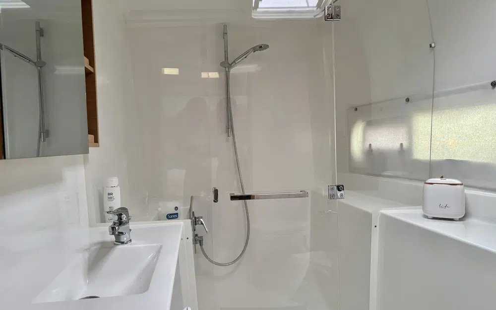 slider 12 Beneteau Excess 11