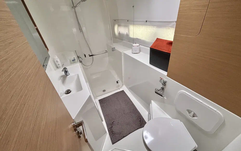 slider 13 Beneteau Excess 11