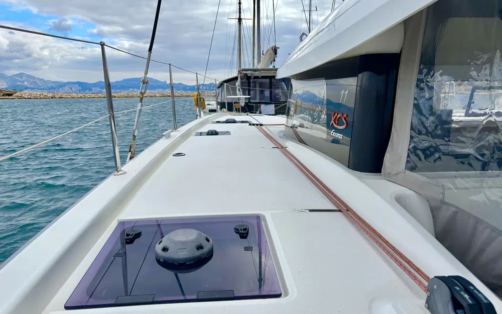 slider 20 Beneteau Excess 11