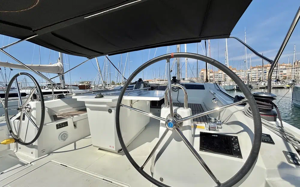slider 3 Beneteau Oceanis 40.1