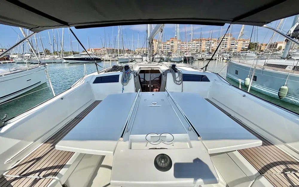 slider 4 Beneteau Oceanis 40.1