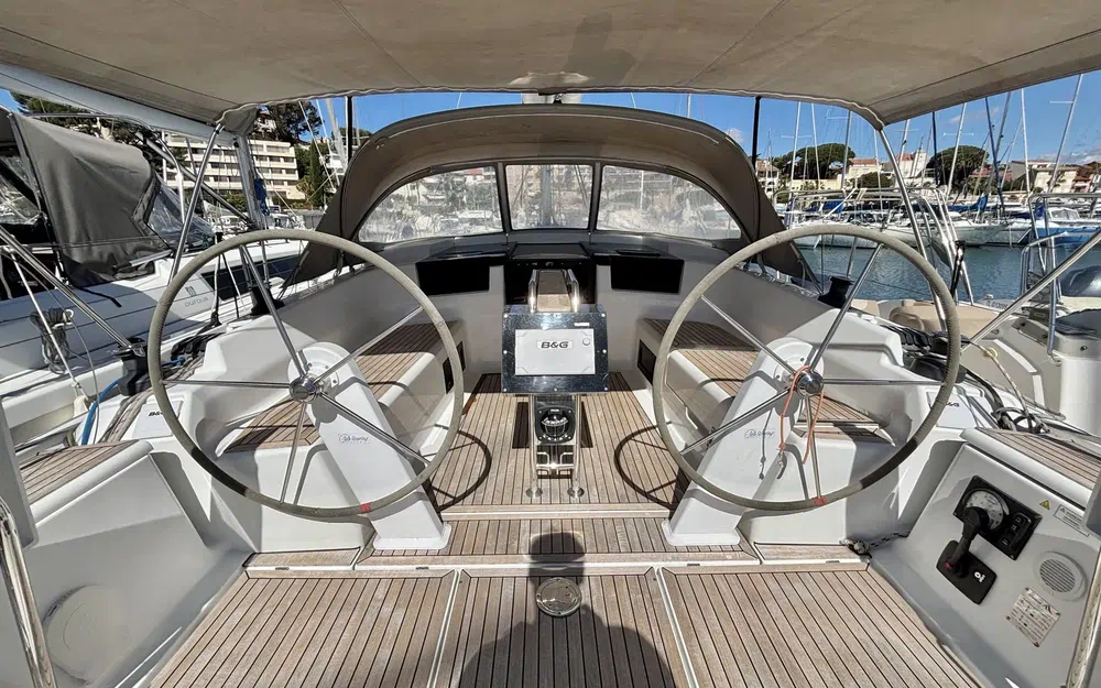 slider 2 Hanse 388
