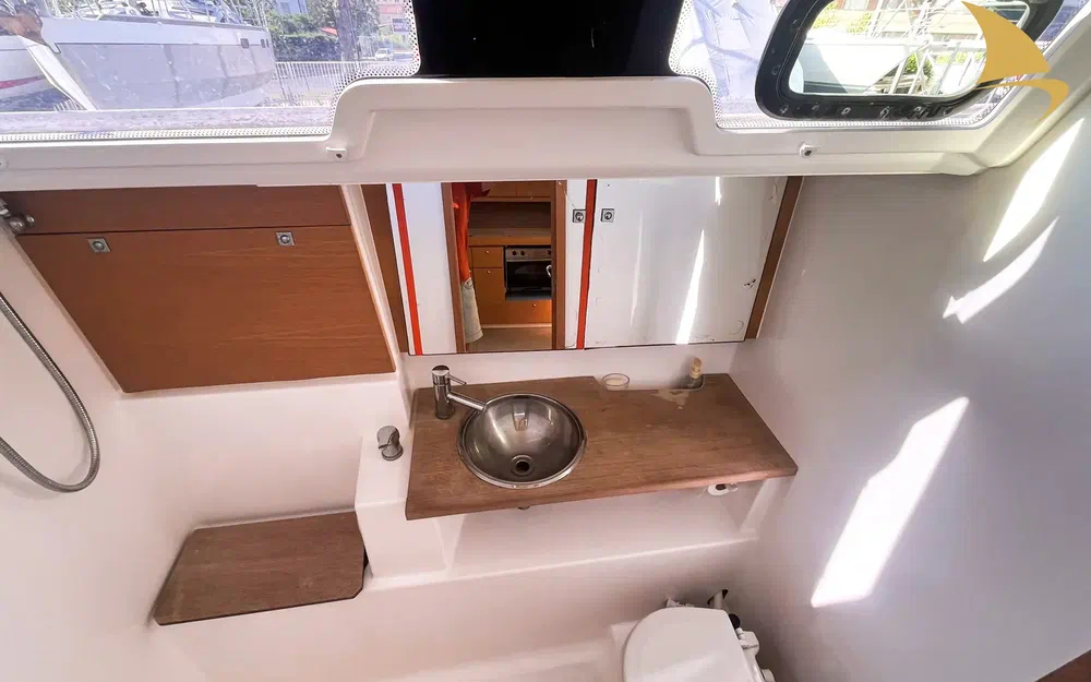 slider 11 Dufour 410 Grand Large