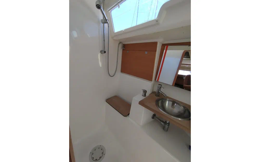 slider 14 Dufour 410 Grand Large