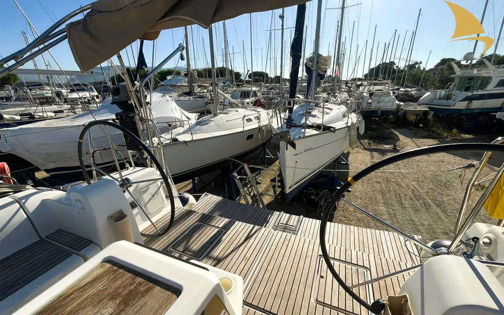 slider 3 Dufour 410 Grand Large