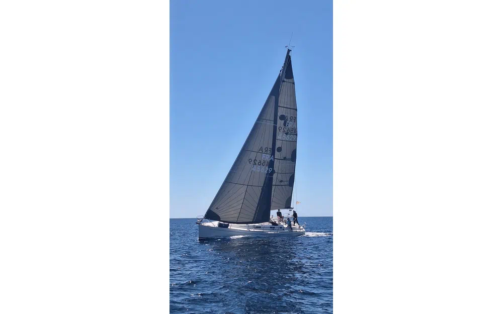 slider 13 Grand Soleil 40