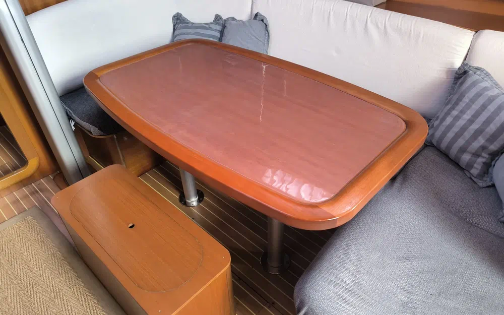 slider 17 Grand Soleil 40